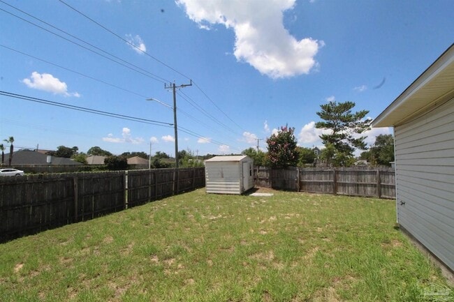 Building Photo - 7680 Chablis Cir