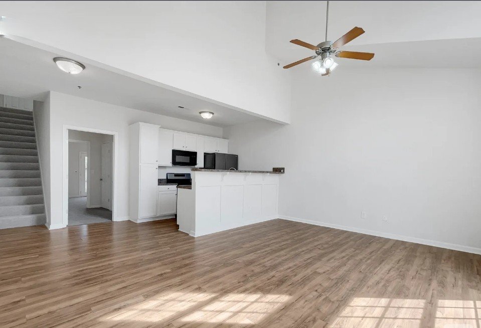 Building Photo - 1034 Wildwood Dr