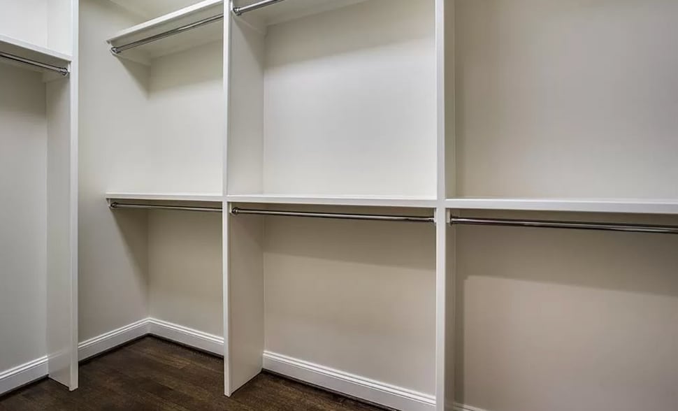 Building Photo - 2555 N Pearl St