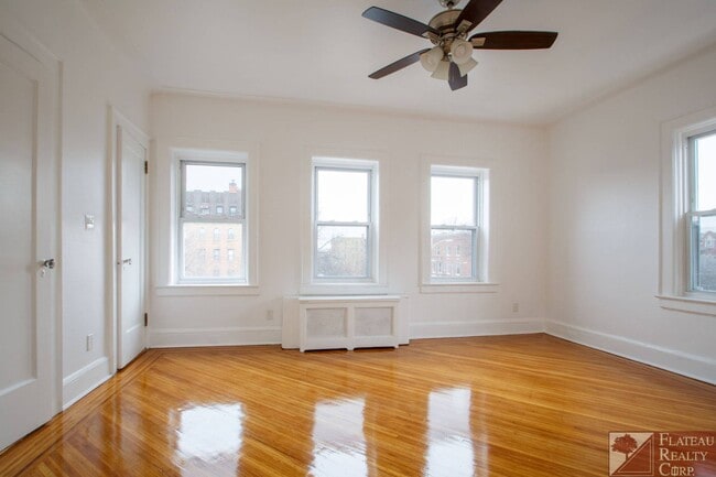 Building Photo - 1340 President St