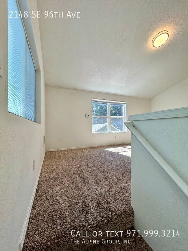 Building Photo - 2148 SE 96th Ave