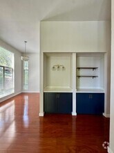 Building Photo - 300 N Civic Dr