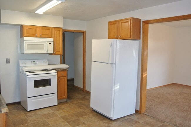 Building Photo - 3 Bedroom House in Velva, ND!