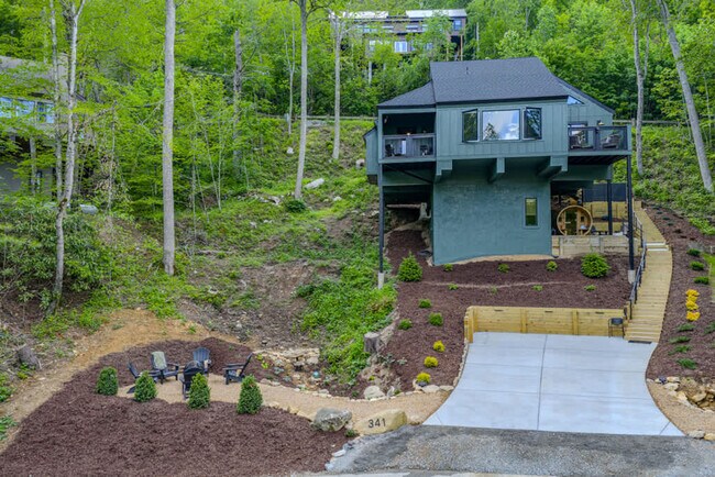 Building Photo - 341 Mossy Creek Ln