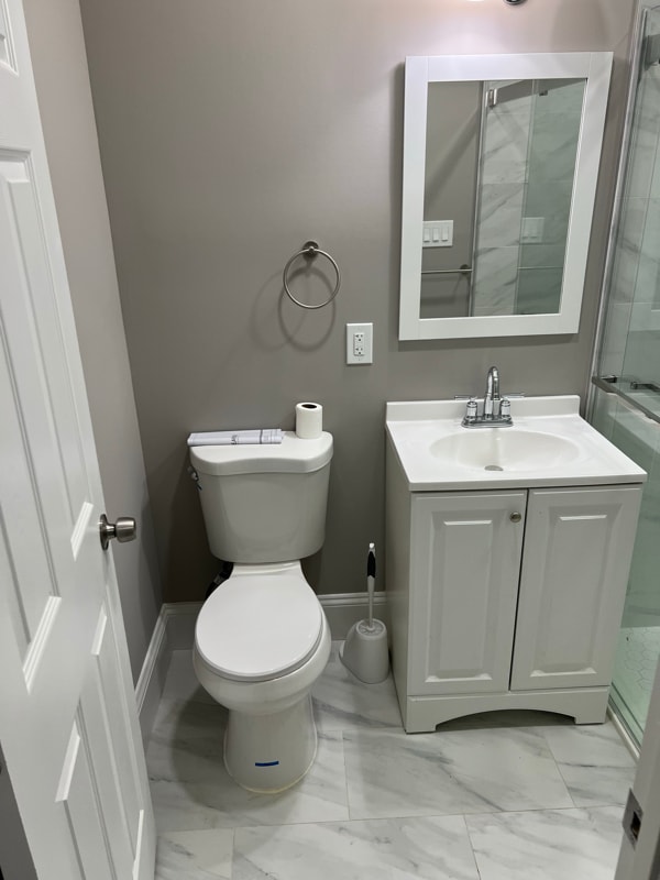 Building Photo - 2608 Village Ln