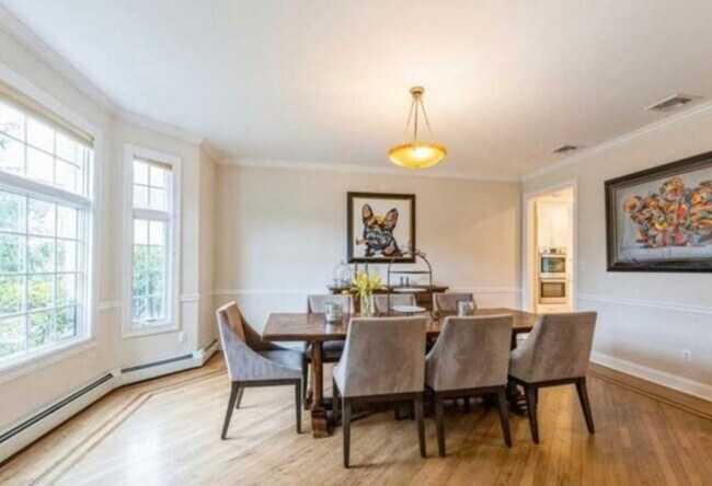 Building Photo - 9 Blackledge Court, Closter, NJ 07624 - 5 ...