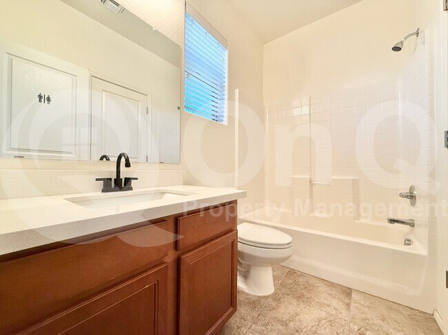 Building Photo - 4138 E Thunderheart Trail