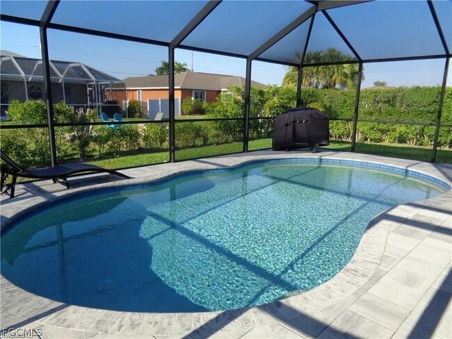 Building Photo - 2127 SW 52nd Ln