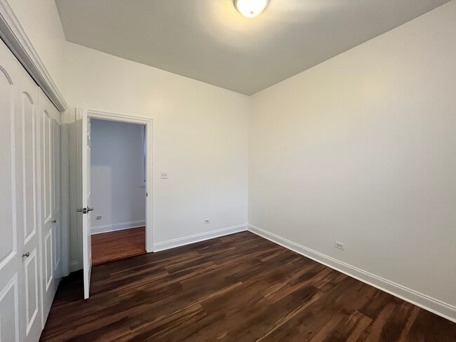 Building Photo - 5172 S Michigan Ave