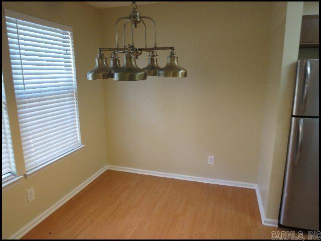 Building Photo - 2116 Peach Tree Dr