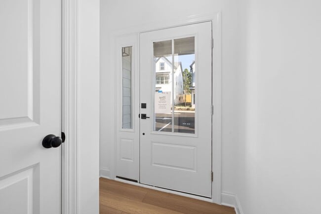 Building Photo - Newly Built 4BD, 3.5BA End-Unit Raleigh To...