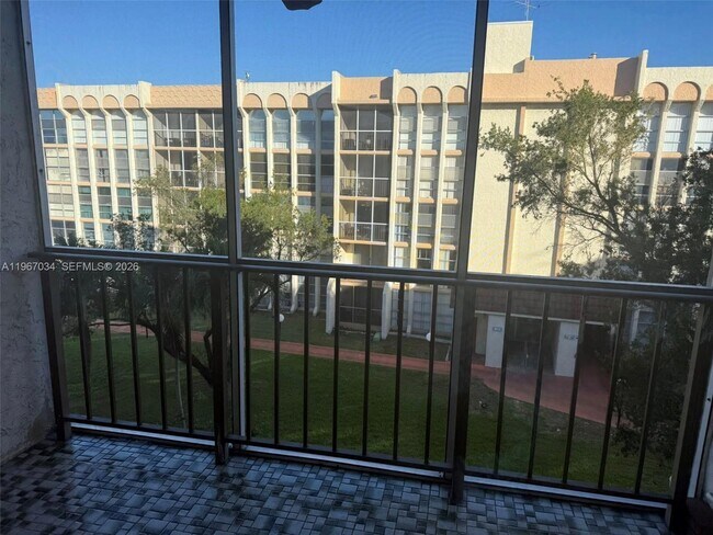 Building Photo - 801 Three Islands Boulevard