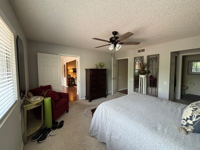 Building Photo - Enjoy this cozy 2 Bedroom, 1.75 Bathrooms, 1.5 Car Garage home in Premier Active Adult Resort Sty...