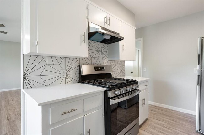 Building Photo - 1513 Braes Ridge Dr