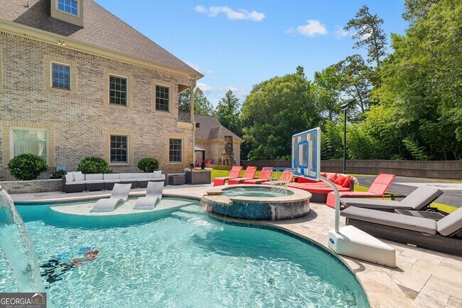 Building Photo - 11140 W Rd