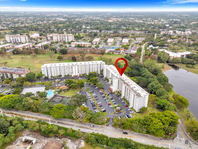 Building Photo - 5900 NW 44th St