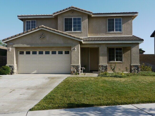 Primary Photo - Spacious 4-Bedroom Home in North Fontana –...
