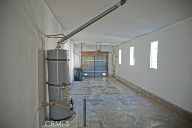Building Photo - 1372 McFadden Dr