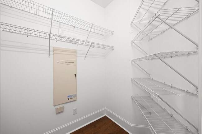 Building Photo - 7448 Miss Madison Way