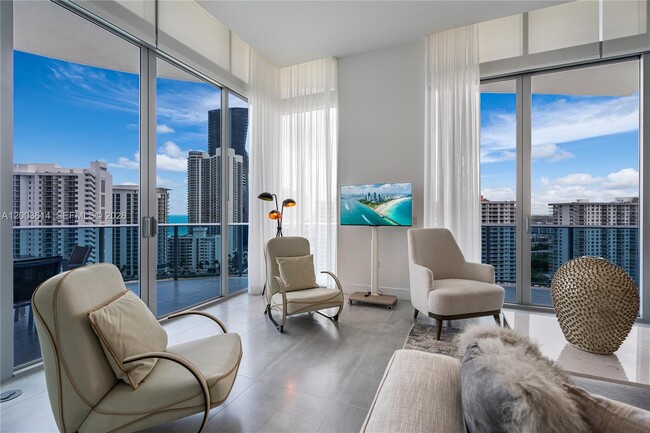 Building Photo - 17550 Collins Ave