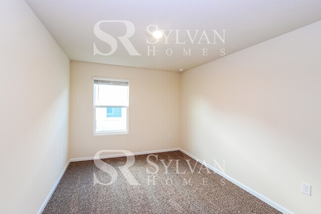Building Photo - The Lifestyle You Deserve.