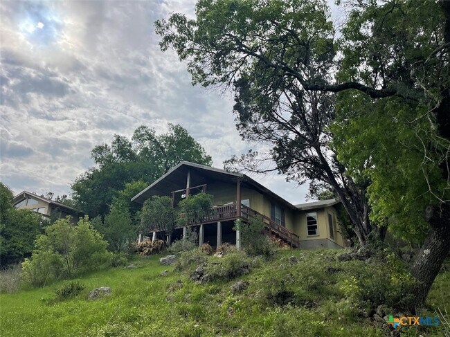 Building Photo - 1800 Charter Oak Dr