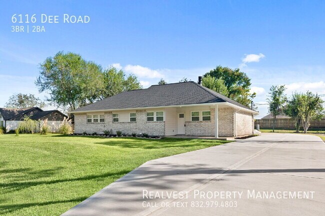 Primary Photo - 6116 Dee Rd