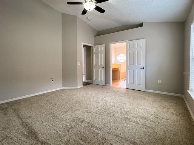 Building Photo - 522 Grand Royal Cir