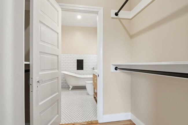 Building Photo - 38-42 Broderick Street