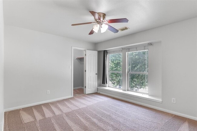 Building Photo - 800 S Frontier Ln