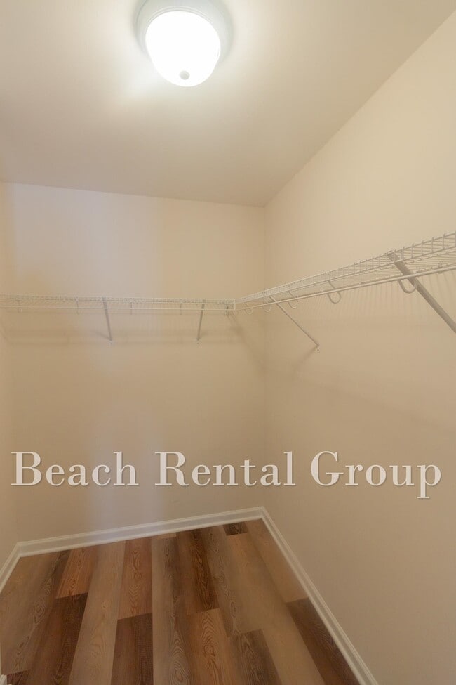 Building Photo - 1501 Leatherman Rd