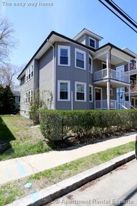 Building Photo - 56 Standish St