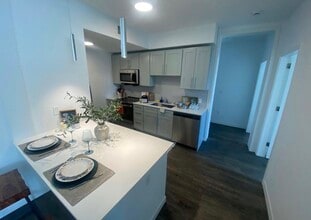 Building Photo - 20 Stephenson Aman Street