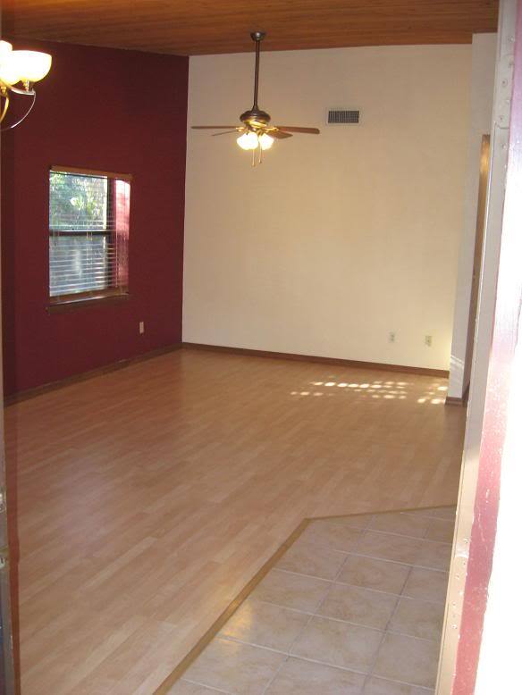 Building Photo - 1642 Spring Garden Ct
