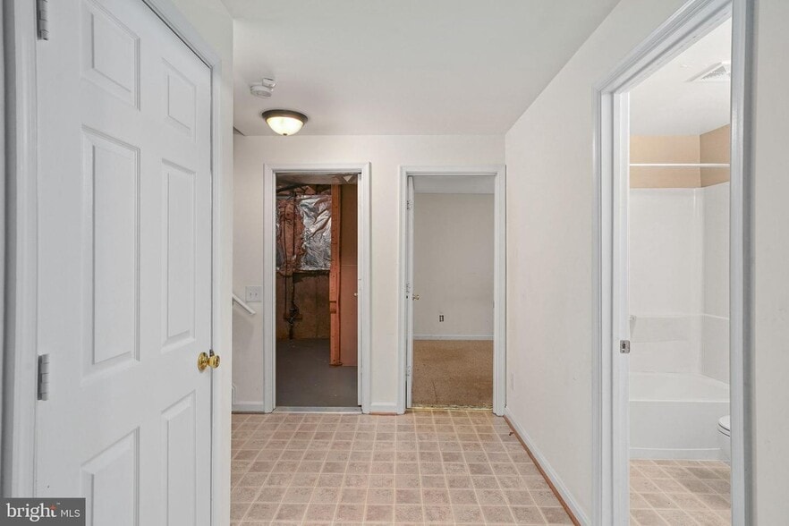Primary Photo - 306 Batley Ct