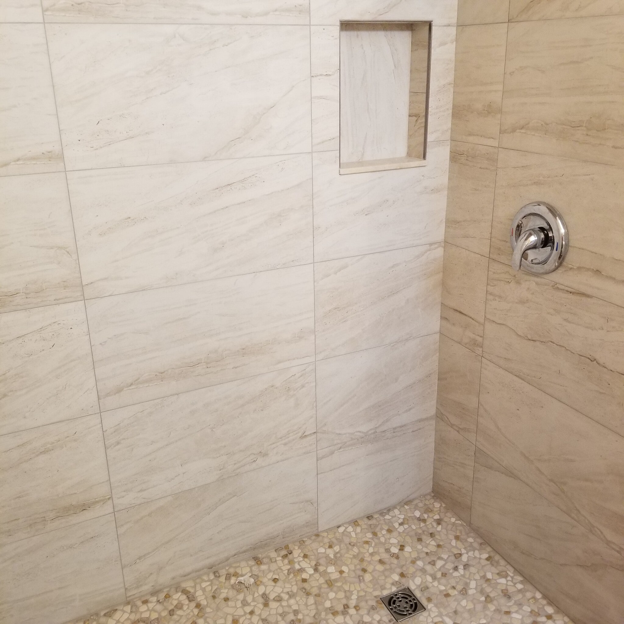 guest bathroom walking shower - 1475 Curlew Ave
