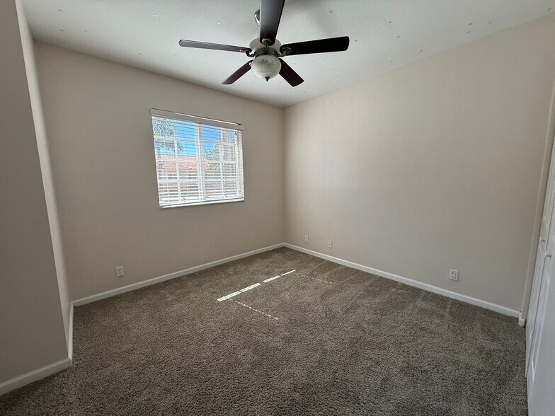 Building Photo - 7407 Briella Dr