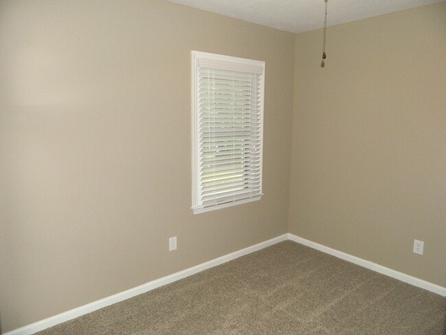 Building Photo - Home for Rent - 139 Spring Lakes Drive