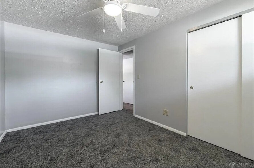 Building Photo - 1841 Mattis Dr