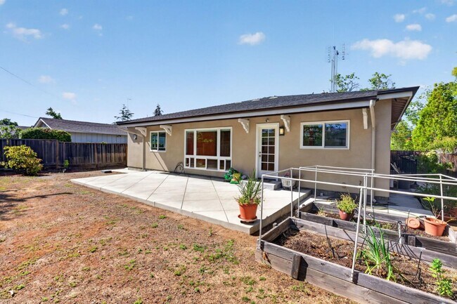 Building Photo - 18270 Baylor Ave