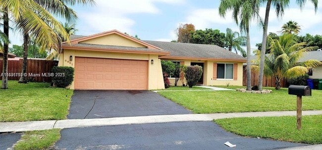 Building Photo - 6991 NW 20th Ct