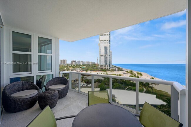 Building Photo - 18201 Collins Ave