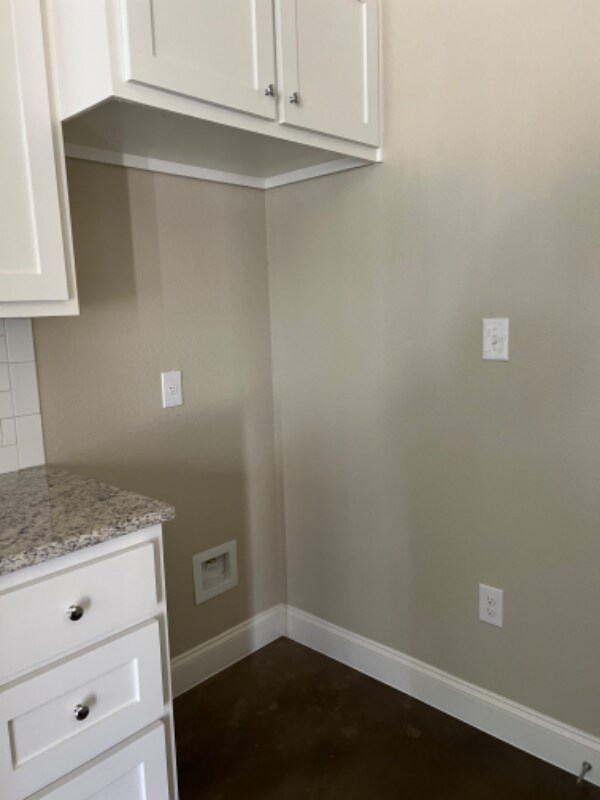 Building Photo - 3216 Belmont Dr