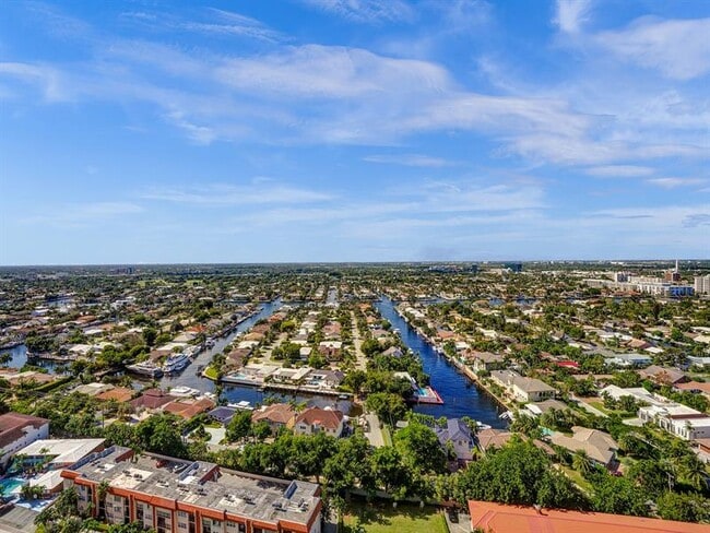 Building Photo - 4280 Galt Ocean Dr