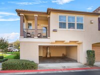 Building Photo - 106 Monet Ln