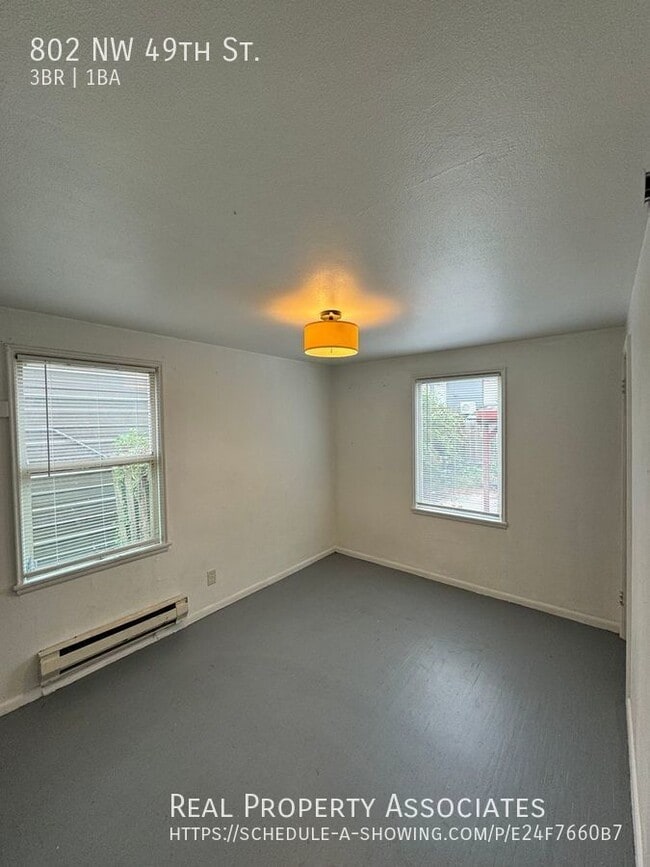 Building Photo - 802 NW 49th St