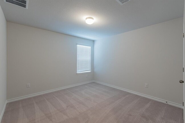 Building Photo - 5302 Mulberry Grove Ln