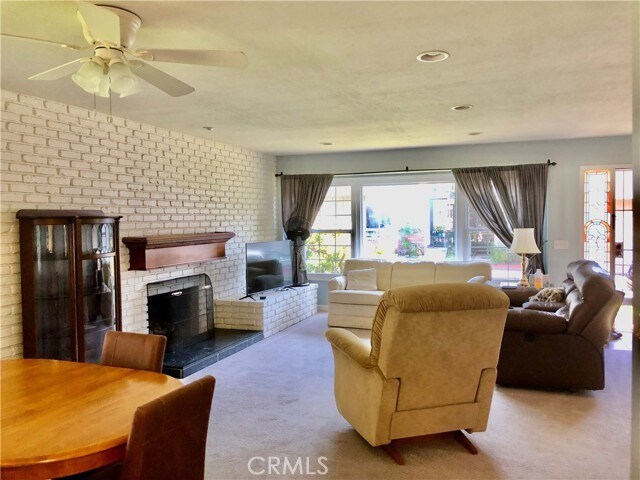 Building Photo - 5461 Bonanza Dr