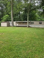 Building Photo - 106 Russell Ln