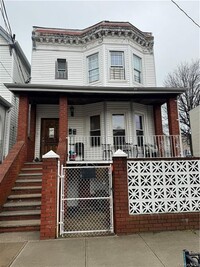 Building Photo - 1523 Hone Ave